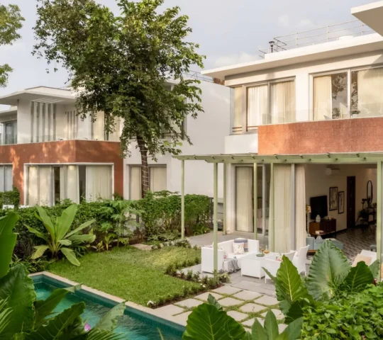 Costa : 3BHK Pvt Pool